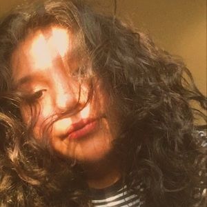 Meet your Posher, Nina